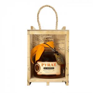 Pyrat XO 0,7l 40% dřevěný box